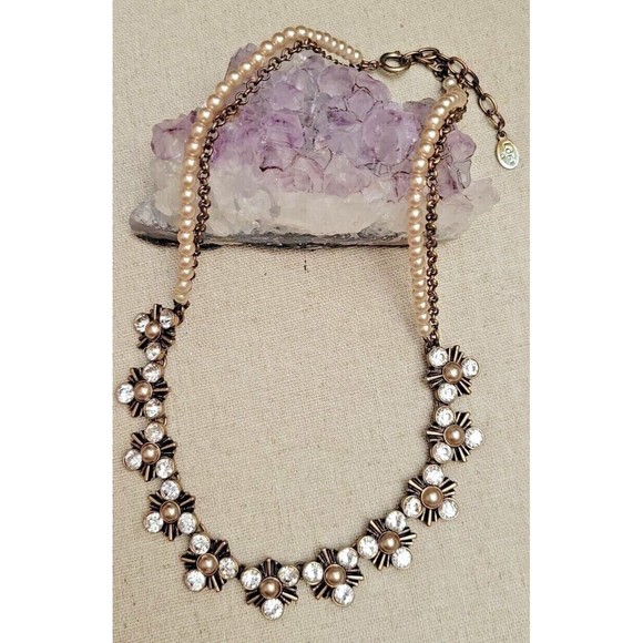 Ann Taylor Loft Rhinestone Collar Necklace Antiqued Champagne & Cream Faux Pearl - Picture 2 of 9